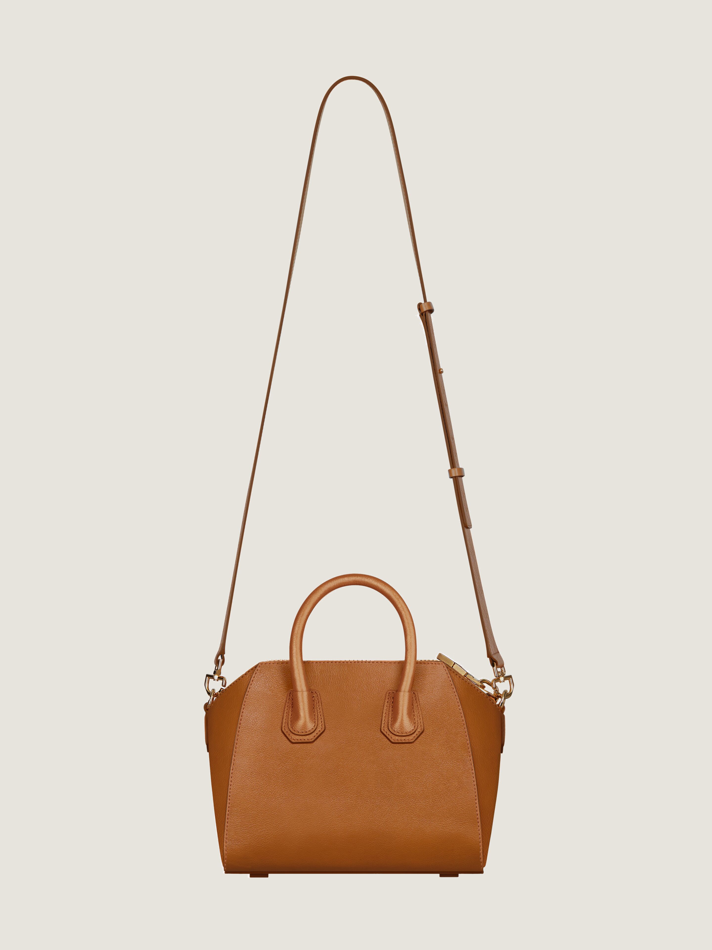 Mini Antigona bag in leather